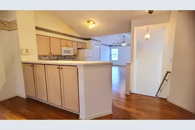 2125 Fulham Drive #2125, Naperville, IL 60564 - Photo 6