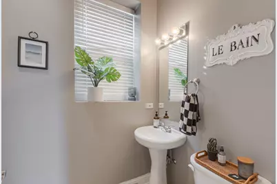 1122 N Oakley Boulevard #C, Chicago, IL 60622 - Photo 16