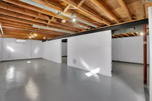 526 29th Ave, Milan, IL 61264 - Photo 18