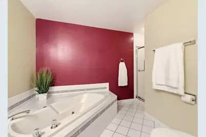 7420 W Lawrence Avenue #212, Harwood Heights, IL 60706 - Photo 20