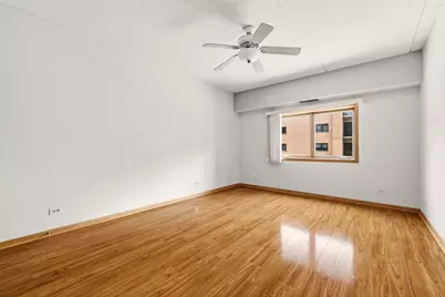 7420 W Lawrence Avenue #212, Harwood Heights, IL 60706 - Photo 16