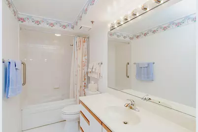 7120 N Milwaukee Avenue #706, Niles, IL 60714 - Photo 12