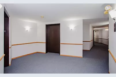 7120 N Milwaukee Avenue #706, Niles, IL 60714 - Photo 18