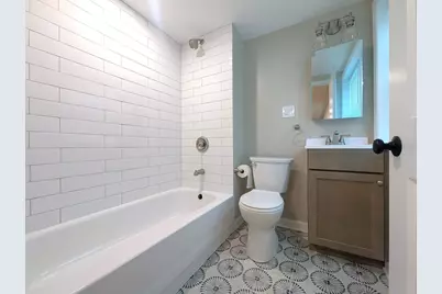 300 S Austin Boulevard #GS, Oak Park, IL 60304 - Photo 6