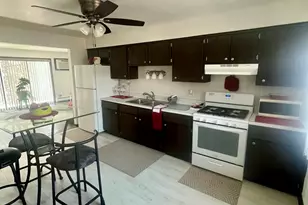 1601 Downs Dr, Calumet City, IL 60409 - Photo 8