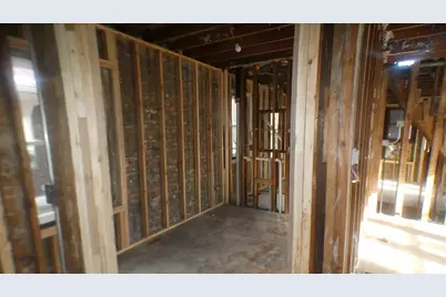 8133 S Dante Avenue, Chicago, IL 60619 - Photo 6