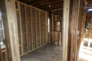 8133 S Dante Ave, Chicago, IL 60619 - Photo 6