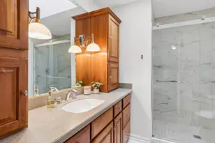 1204 Hobson Oaks Ct, Naperville, IL 60540 - Photo 14