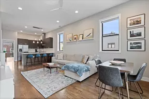 3004 W Lyndale St, Chicago, IL 60647 - Photo 2