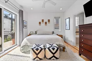 1541 W Chestnut St, Chicago, IL 60642 - Photo 12