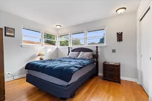 4443 Church St, Skokie, IL 60076 - Photo 12