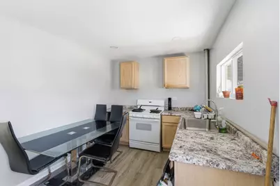 527 Jackson Street, Aurora, IL 60505 - Photo 20