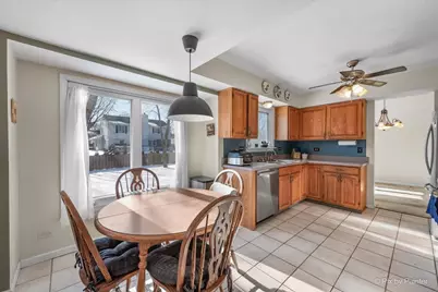 680 Cypress Bridge Road, Lake Zurich, IL 60047 - Photo 8