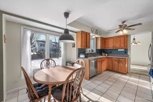 680 Cypress Bridge Rd, Lake Zurich, IL 60047 - Photo 8