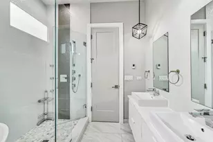 2341 W Chicago Ave, Chicago, IL 60622 - Photo 12