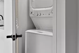 88 E Wacker Pl, Chicago, IL 60601 - Photo 8