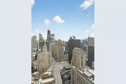 88 E Wacker Place #4403, Chicago, IL 60601 - Photo 16