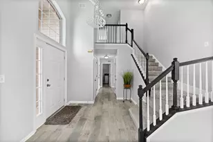 631 Kingsbrooke Crossing, Bolingbrook, IL 60440 - Photo 4