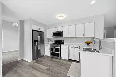 631 Kingsbrooke Crossing, Bolingbrook, IL 60440 - Photo 10