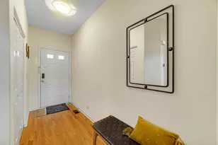 1264 Sarah Blvd, Vernon Hills, IL 60061 - Photo 4