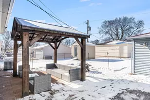 724 Echo Ave, Romeoville, IL 60446 - Photo 24