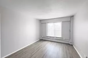 7333 N Ridge Blvd, Chicago, IL 60645 - Photo 18