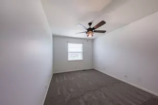 135 Seton Creek Dr, Oswego, IL 60543 - Photo 16