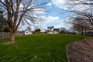 135 Seton Creek Dr, Oswego, IL 60543 - Photo 22