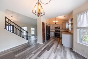 135 Seton Creek Dr, Oswego, IL 60543 - Photo 8