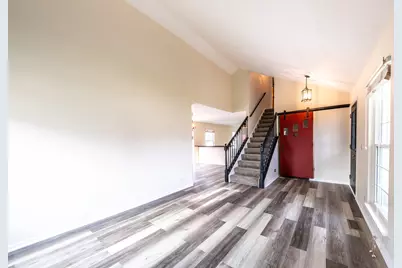 135 Seton Creek Drive, Oswego, IL 60543 - Photo 12