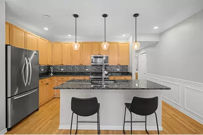 1132 W Wolfram Street #2, Chicago, IL 60657 - Photo 8