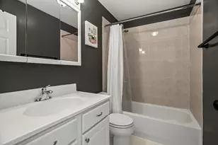 4817 S Evans Ave, Chicago, IL 60615 - Photo 12