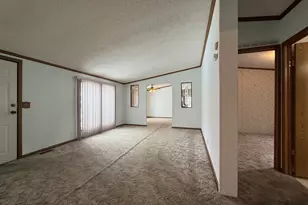 1 Cardinal Dr, Beecher, IL 60401 - Photo 8