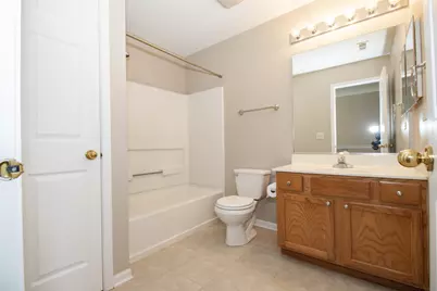 1409 Doolittle Lane #1409, Grayslake, IL 60030 - Photo 8