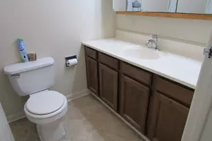 1912 Orchard Ln, McHenry, IL 60050 - Photo 10