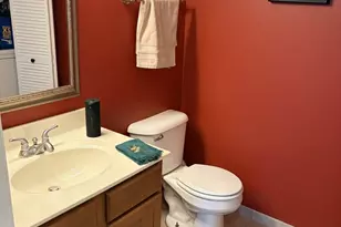 1349 E Washington St, Des Plaines, IL 60016 - Photo 20