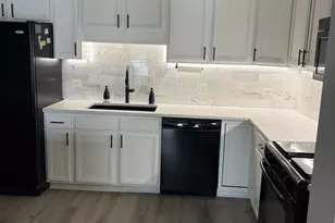 1349 E Washington St, Des Plaines, IL 60016 - Photo 14