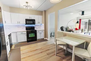 1349 E Washington St, Des Plaines, IL 60016 - Photo 14