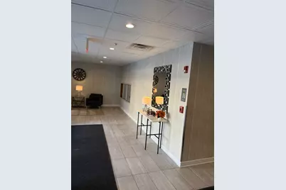 1349 E Washington Street #404, Des Plaines, IL 60016 - Photo 4