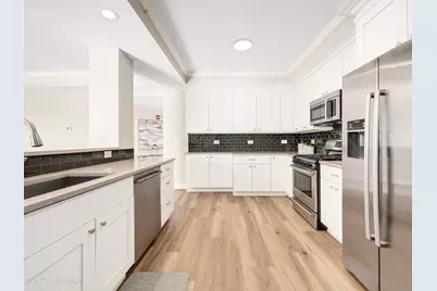 10735 Clocktower Drive #503, Countryside, IL 60525 - Photo 14