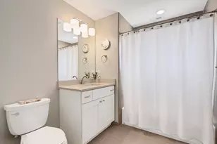 10735 Clock Tower Dr, Countryside, IL 60525 - Photo 20