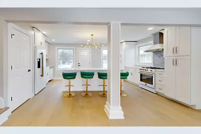 5504 Lyman Avenue, Downers Grove, IL 60516 - Photo 4