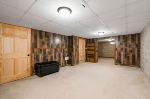 300 N Garfield St, Hinckley, IL 60520 - Photo 12