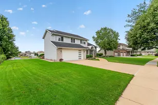 604 Mahoney Dr, Minooka, IL 60447 - Photo 60