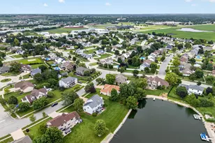 604 Mahoney Dr, Minooka, IL 60447 - Photo 56