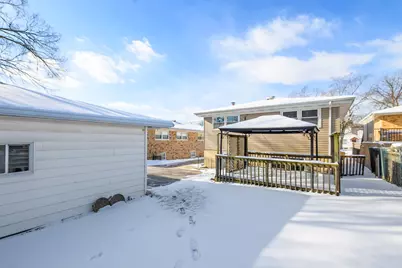 9313 S 82nd Court, Hickory Hills, IL 60457 - Photo 26