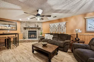 3966 N Galena Ave, Arlington Heights, IL 60004 - Photo 12