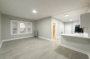 4134 N Keystone St, Chicago, IL 60641 - Photo 4