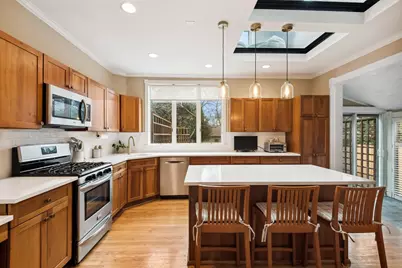 933 Maple Avenue, Evanston, IL 60202 - Photo 8