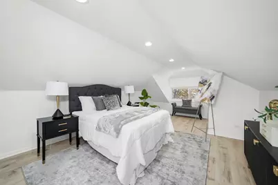 7545 S Merrill Avenue, Chicago, IL 60649 - Photo 10